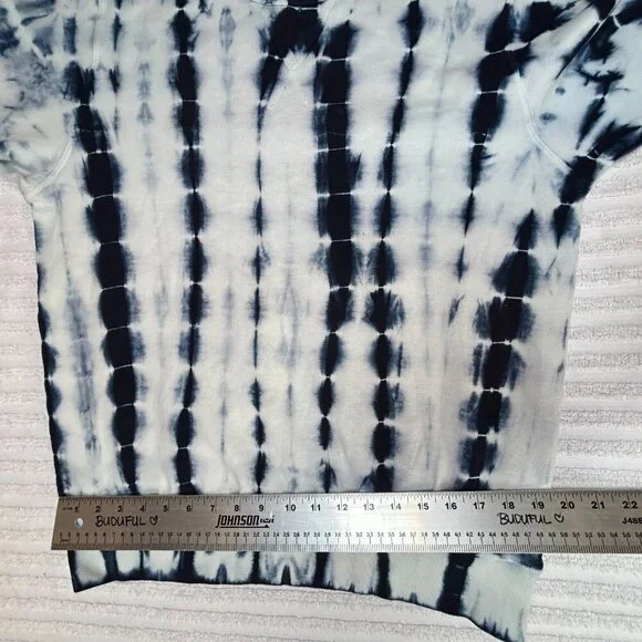 Outerknown Women Small Remote Surf Break T-Shirt Long Sleeve Tie Dye Blue Casual - Picture 8 of 9